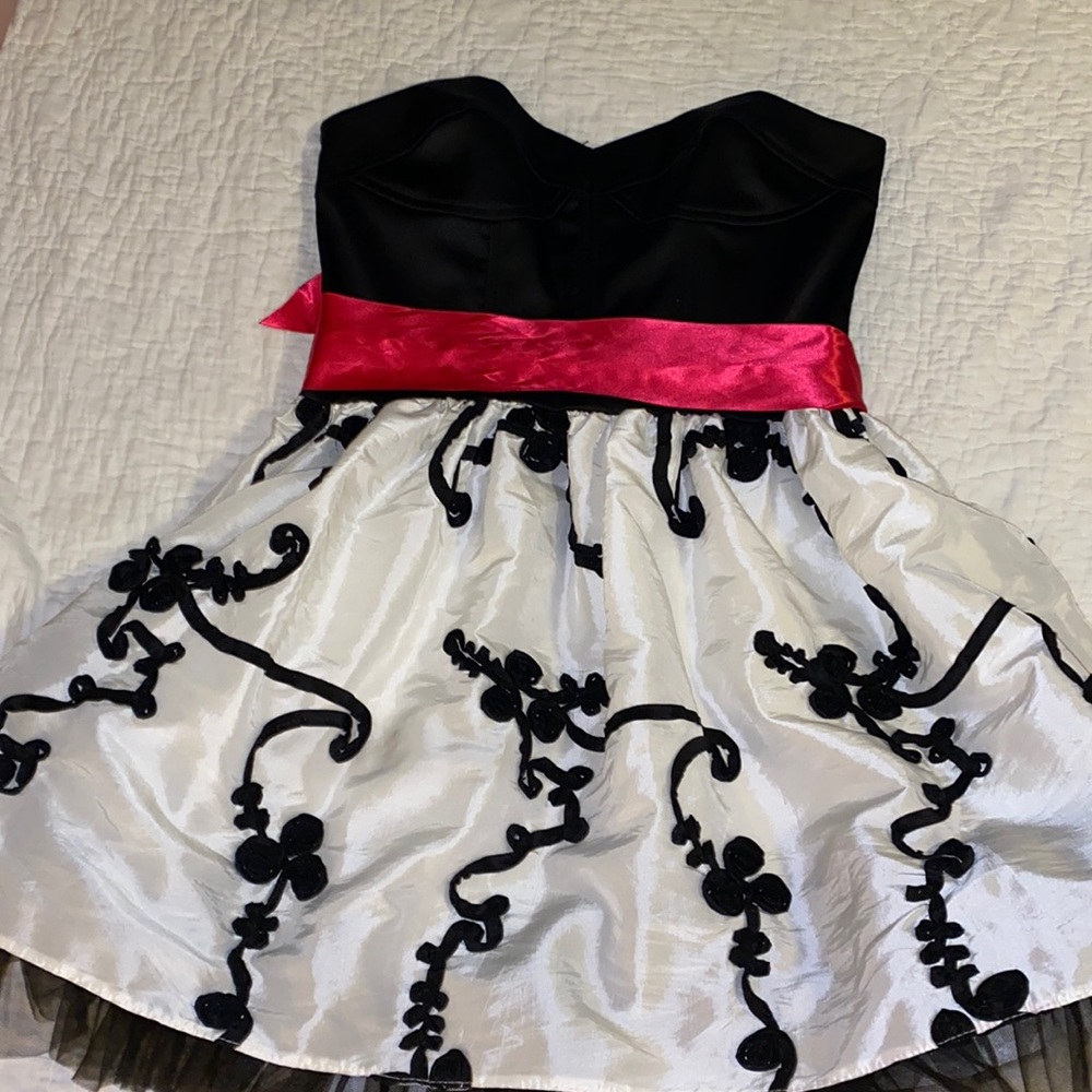 VINTAGE Jessica McClintock for Gunne Sax size 9